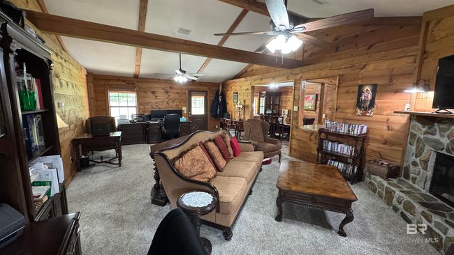 Living Room | Image 13