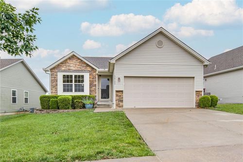 14308 Richmond Ave, Grandview, MO, 64030-2108 | Card Image