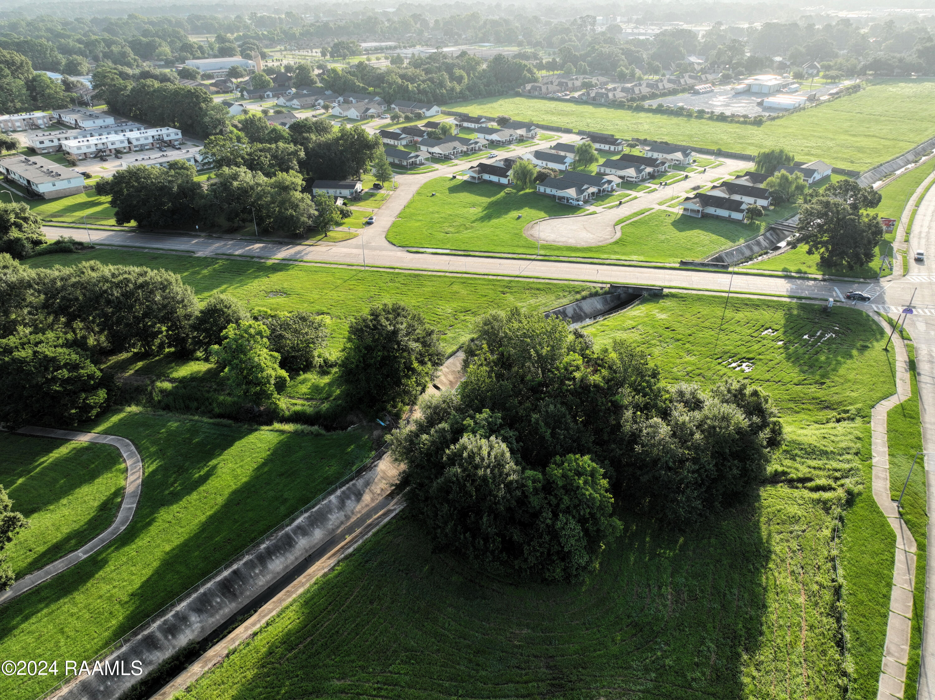 Land in Lafayette 4