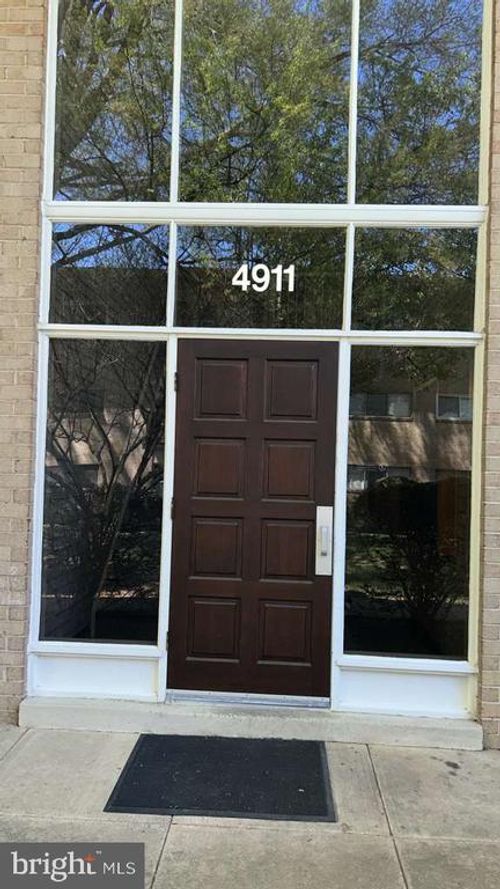 apt-101-4911 Americana Dr, ANNANDALE, VA, 22003-5069 | Card Image