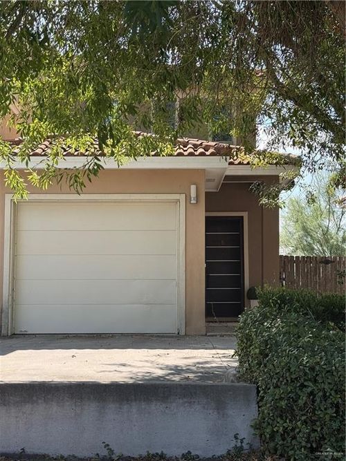 b-1304 E Pineridge Avenue, McAllen, TX, 78503 | Card Image