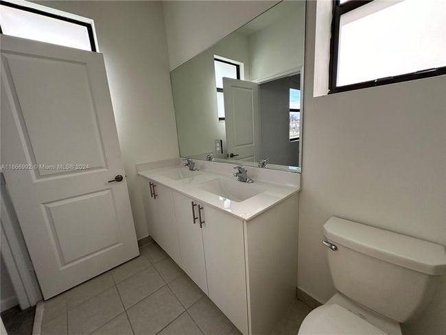 0 - 11836 Sw 247 Th Ter, Townhouse with 3 bedrooms, 3 bathrooms and null parking in Homestead FL | Image 14