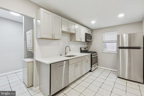 2-2131 Christian Street, PHILADELPHIA, PA, 19146 | Card Image