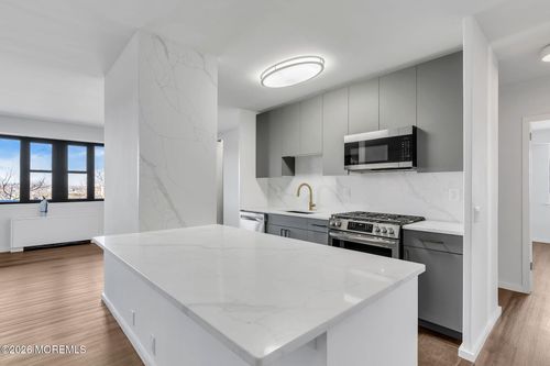 3d-10 Ocean Blvd, Atlantic Highlands, NJ, 07716-1263 | Card Image