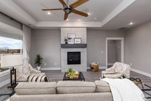 1618 W Tenzing St, Nampa, ID, 83686-6826 | Card Image