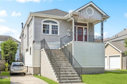 752 Germain St, New Orleans, LA, 70124-3059 | Card Image