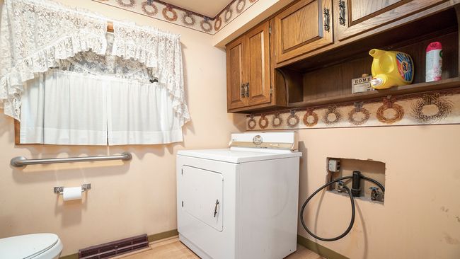 403 S 4 Th Ave, Home with 2 bedrooms, 2 bathrooms and null parking in FORRESTON IL | Image 17