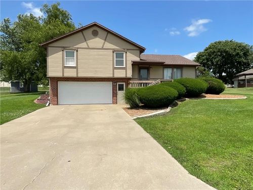 1103 E 2nd Terrace, Cameron, MO, 64429 | Card Image
