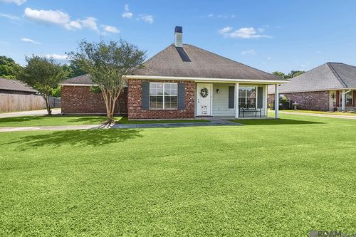32380 Avants Rd, Walker, LA, 70785-5053 | Card Image