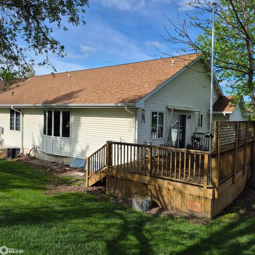 6 Weaver Dr, Ottumwa, IA, 52501-1360 | Card Image