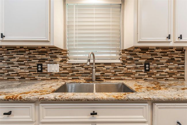 2302 Peach Ln, House other with 4 bedrooms, 3 bathrooms and 4 parking in Pasadena TX | Image 16