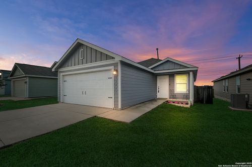 12047 Overton Way, San Antonio, TX, 78221-3642 | Card Image