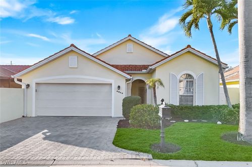 1201 Jardin Dr, NAPLES, FL, 34104-6659 | Card Image