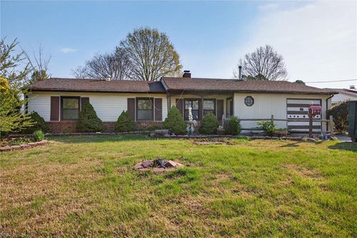 5424 Hatteras Rd, Virginia Beach, VA, 23462-3426 | Card Image