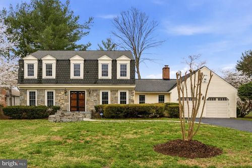 7520 Royal Dominion Dr, BETHESDA, MD, 20817-4659 | Card Image