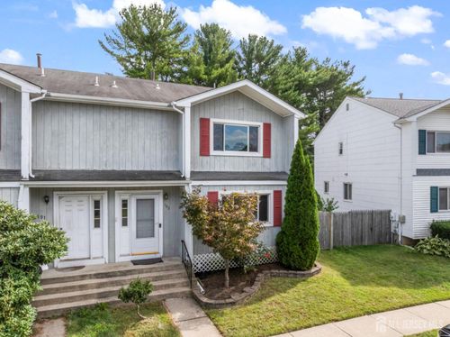 102 Benjamin Ct, Dayton, NJ, 08810-1349 | Card Image
