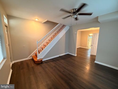 4924 Chalgrove Ave, BALTIMORE, MD, 21215-6014 | Card Image