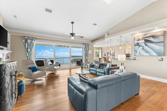 2081 N Pointe Alexis Dr, House other with 4 bedrooms, 3 bathrooms and null parking in TARPON SPRINGS FL | Image 4