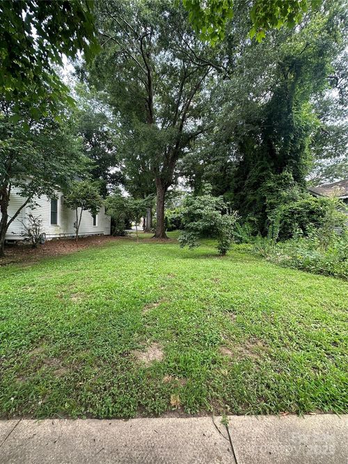 525 College Ave, Rock Hill, SC, 29730-3613 | Card Image