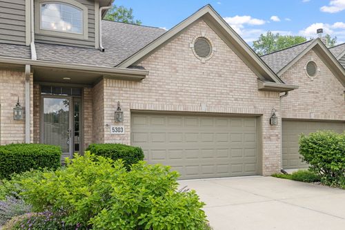 5303-5303 Commonwealth Ave, Western Springs, IL, 60558-1763 | Card Image