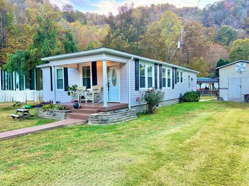 1040 Red Jacket Rd, Oakwood, VA, 24631 | Card Image