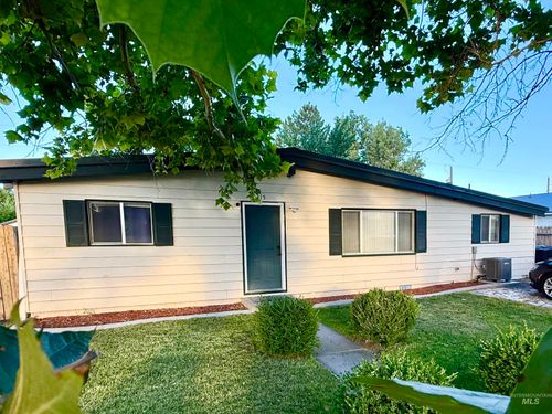 315 N Burton Ave, Burley, ID, 83318-3401 | Card Image