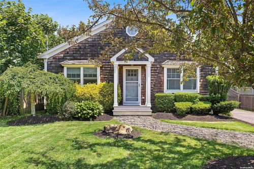 120 Green St, South Jamesport, NY, 11970-2008 | Card Image