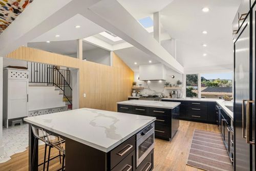 70 Paseo Hermoso, Salinas, CA, 93908-9169 | Card Image