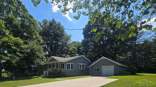 3775 N Hemlock Rd, Hemlock, MI, 48626-9696 | Card Image