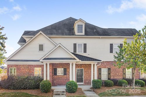 15224 Barossa Valley St, Charlotte, NC, 28277-4132 | Card Image