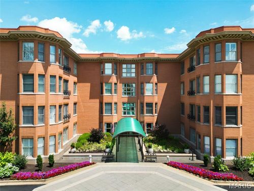 apt-370-750 S Hanley Rd, Clayton, MO, 63105-2658 | Card Image