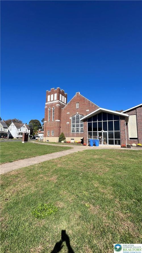 1500 Linden B Street, Bethlehem City, PA, 18017 | Card Image