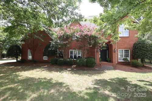 10840 Congressional Club Dr, Charlotte, NC, 28277-9667 | Card Image