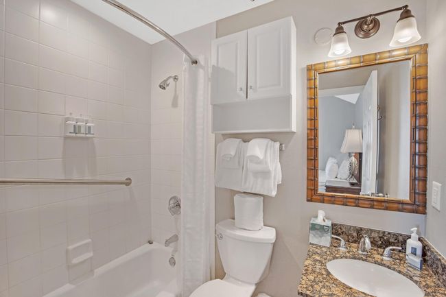 Ensuite Bathroom | Image 39