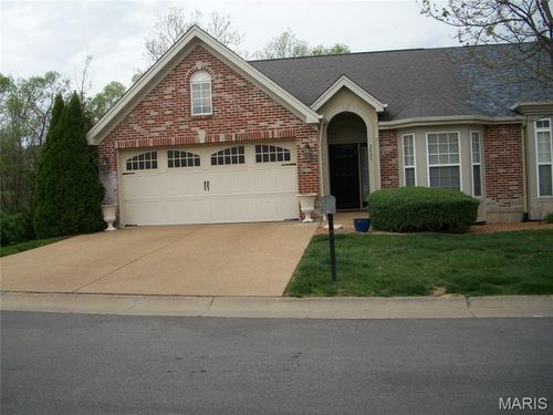 2404 Andrea Crest Dr, Washington, MO, 63090-6728 | Card Image