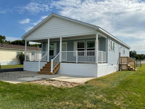 7117 White Oak Cir, Portage, MI, 49002-4481 | Card Image