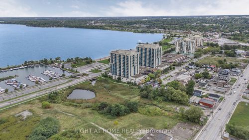401-2 Toronto St, Barrie, ON, L4N9R2 | Card Image