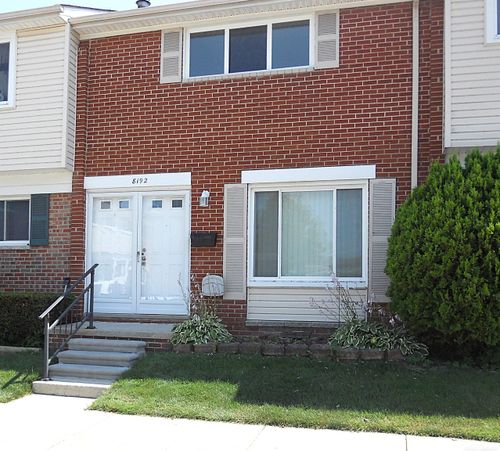 8192 Farnum Avenue, Warren, MI, 48093 | Card Image