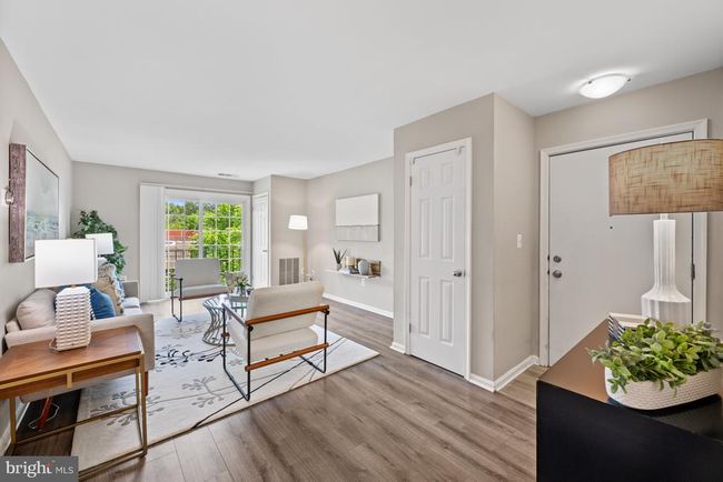 APT-410 - 2050 N Calvert St, Condo with 2 bedrooms, 1 bathrooms and null parking in ARLINGTON VA | Image 6