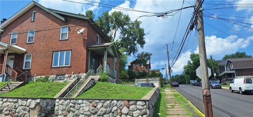 549 Howard St, E Pittsburgh, PA, 15112-1116 | Card Image