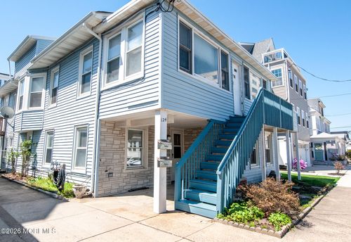1-124 N Cambridge Ave, Ventnor City, NJ, 08406-2204 | Card Image