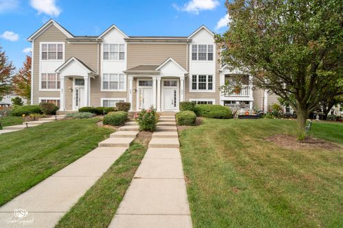 645 Berry Ridge Dr, Joliet, IL, 60431-1717 | Card Image