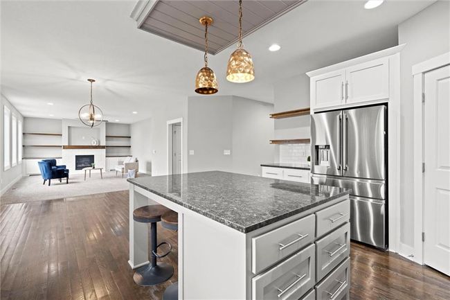 7295 Nw Forest Lakes Dr, House other with 5 bedrooms, 5 bathrooms and null parking in Parkville MO | Image 7