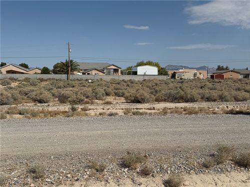 2480 Sycamore Ave, Pahrump, NV, 89048-6797 | Card Image