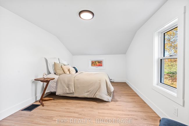 412 Bloomfield Main St, House other with 4 bedrooms, 1 bathrooms and 4 parking in Bloomfield ON | Image 22