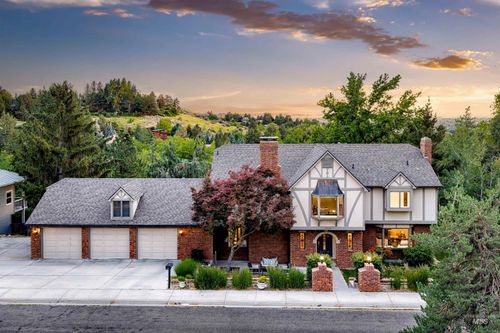 2073 E Ridgecrest Drive, Boise, ID, 83712 | Card Image