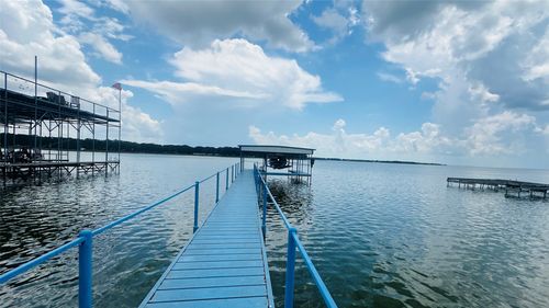 527 Old Mill Ln, East Tawakoni, TX, 75472-7287 | Card Image