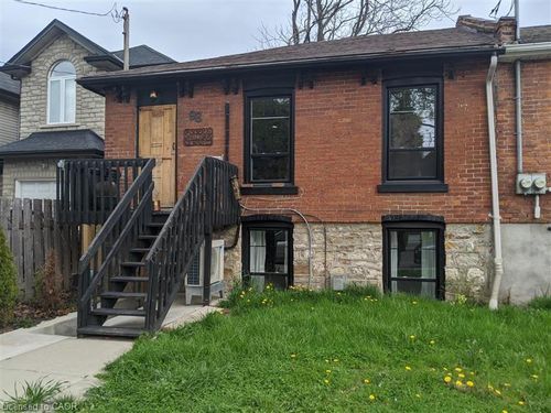 lower-98 West Ave N, Hamilton, ON, L8L5C3 | Card Image