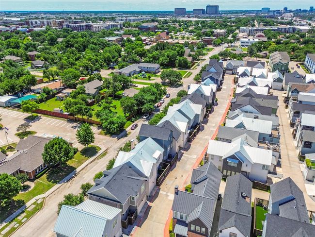 1729 G Ave, House other with 3 bedrooms, 3 bathrooms and null parking in Plano TX | Image 38