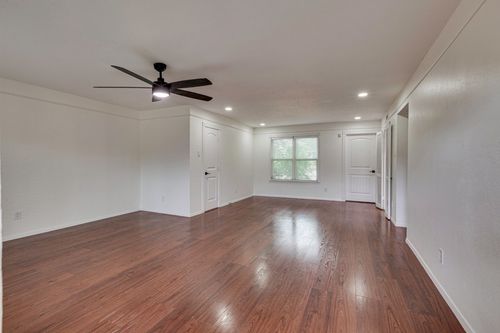 apt-219-6620 Eastridge Dr, Dallas, TX, 75231-7025 | Card Image